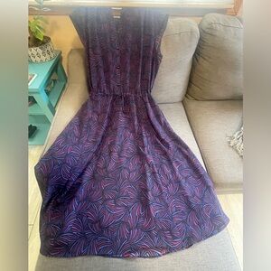 Anne Klein Women’s Blue and Red Patterned Drawstring Waist Dress